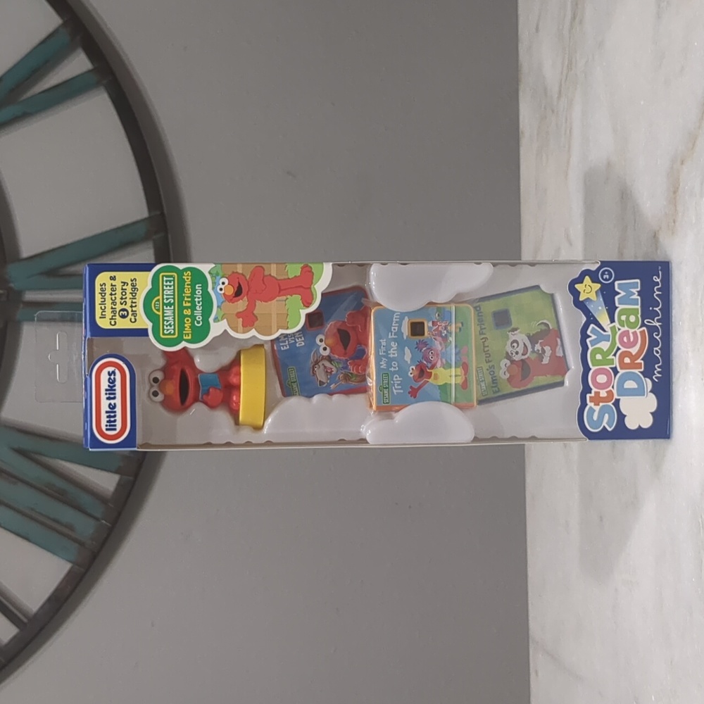 Little Tikes Story Dream Machine Sesame Street ELMO & FRIENDS Collection